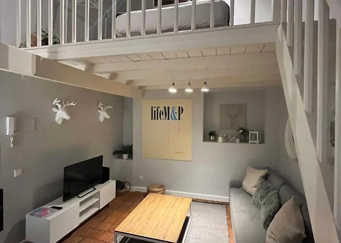 Life M&P Apartment